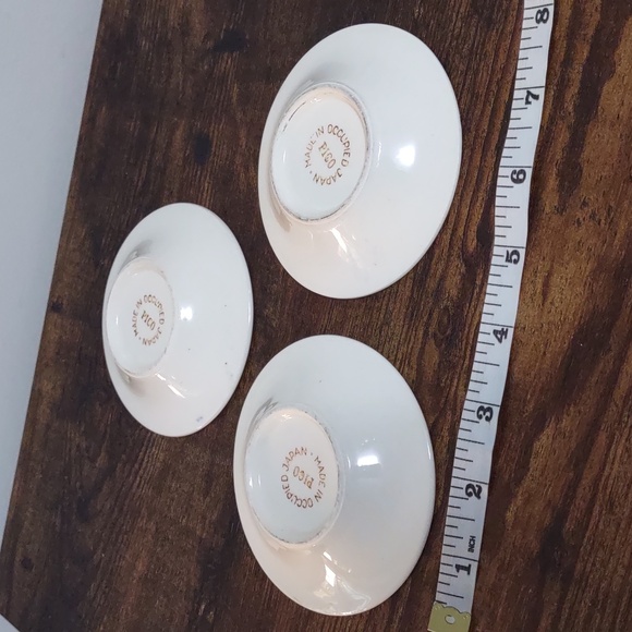 Japanese Porcelain Small Plates Set Of 3 - Picture 5 of 6